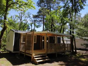 Campings CAMPING LES OURMES : photos des chambres