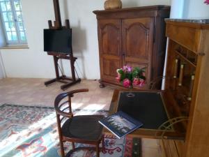 Hotels Chateau De Champdolent : photos des chambres