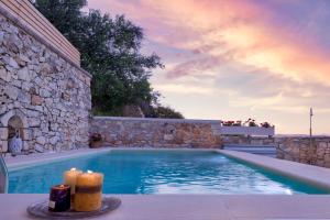 Olgas Filoxenia - Villa Aladanos-private pool and heated jacuzzi