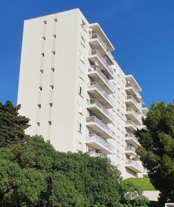 Appartements Le Panoramique.Vue mer.Bastia : photos des chambres