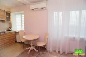 Смілянська 99