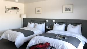 The Bayview Motel - Fort Frances, ON - Lakeside Motel