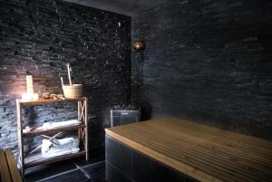 Frost and Fire Hotel