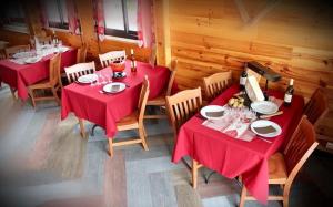 Hotels O CHALET 1700 chalet FFS : photos des chambres