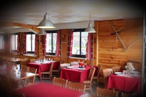 Hotels O CHALET 1700 chalet FFS : photos des chambres