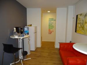 The Hotel 592 - Adults Only