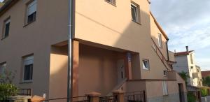 Apartmani Damant