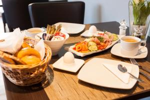 Single Room with Bathroom room in Hotel Nacht-Quartier
