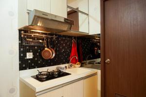 Functional and Compact 1BR Belmont Apartment By Travelio