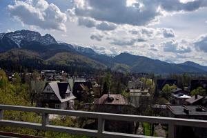 Double Room with an extra bed view / balcony room in Hyrny