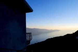 Villa Ada - Theater Home - 提尼亚类