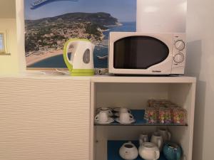 A Due Passi Dal Mare B&B