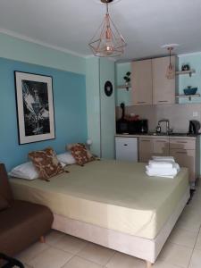 Manina Superior Studios