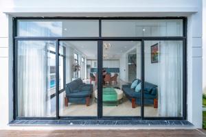 IDC White House Ha Long FLC Golf & Resort