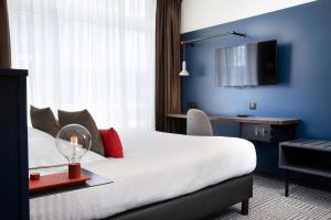 Hotels Hotel Le Bugatti : photos des chambres