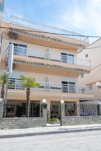 Μpasias Apartments