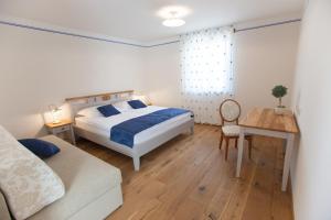 Superior Double Room room in Casa Krasna Guest House