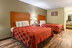 Econo Lodge Athens I-65