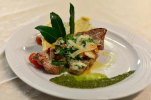 Albergo Ristorante Pizzeria Monte Arcosu img35