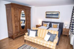 Apartment with Balcony room in Ferienwohnungen am Märchenpark