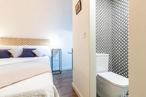 Garci Deluxe Suite by Valcambre