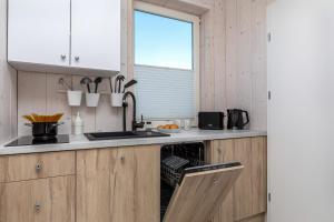 Bianco House Apartments