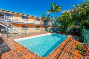 Red Star Palm Beach
