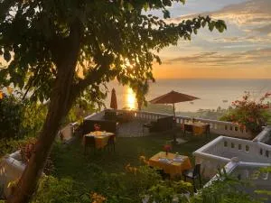 Argonauta Boracay Apartment Suites and Villas - Pinamihagan