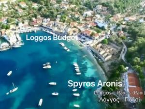 Tolos Budget Rooms Loggos Paxoi Greece