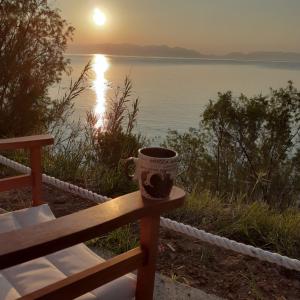 Seafront Studio with direct beach access Messinia Greece