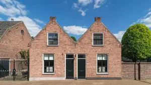 B&B Zilverstad Huisje De Watertoren - Groot-Ammers