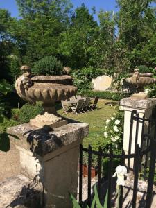 Belle Fontaine photo 6