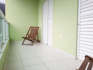 Apartamento de 2 quartos em maresias com piscina