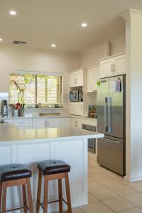 WayWood Wines Your Vineyard Getaway