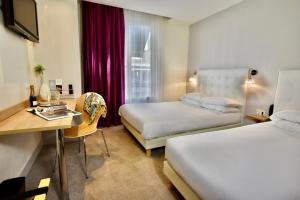 Hotels Hotel Escale Oceania Lorient : Chambre Triple