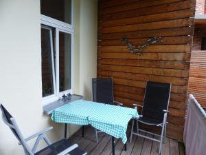 Vis-a-vis-Berliner-Tor