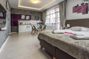 Apartamenty hoteLOVE z biokominkiem na Skale