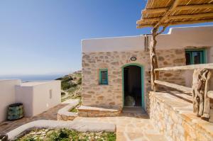 Dimitrakis Guesthouse Donousa-Island Greece