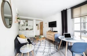 Appartements - Le Logis Versaillais : photos des chambres