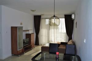 Private Apartment in Kavatsi beach