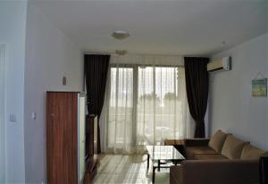 Private Apartment in Green Life Beach Resort
