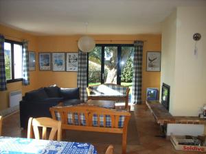 Villas REF 034 Maison deux chambres pour cinq personnes proche Golfe du Morbihan LE MONTENO ARZON : photos des chambres