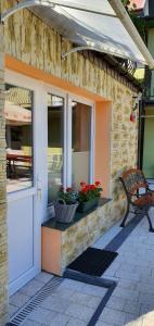 APARTAMENTY i Pokoje Gościnne ZOSIA