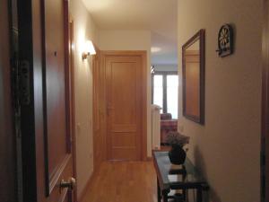 B25 - La Granja, Bajo con jardín - Villmor