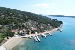 House Roko - Otok Žižanj