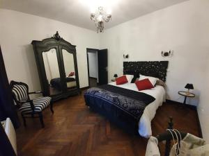 B&B / Chambres d'hotes La Tour notre Dame : photos des chambres