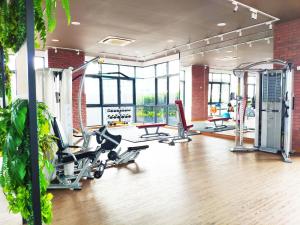 Le Pavilion by Salaam Suites, 5 pax, near Setiawalk