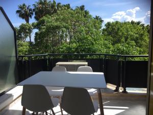 Apartamento delante del puerto deportivo . - 4hvězdičkové hotely ve městě Sant Carles de la Ràpita