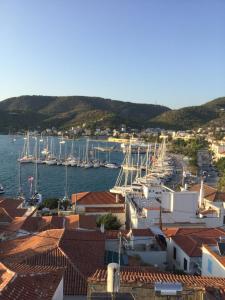 Gigi Rooms Poros-Island Greece