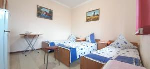 Standard Triple Room room in Beryozovy Guest House